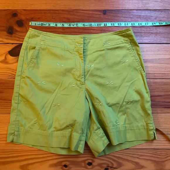Talbots Light Green Dragonfly Embroidered Shorts, EUC, 6 - Picture 4 of 10